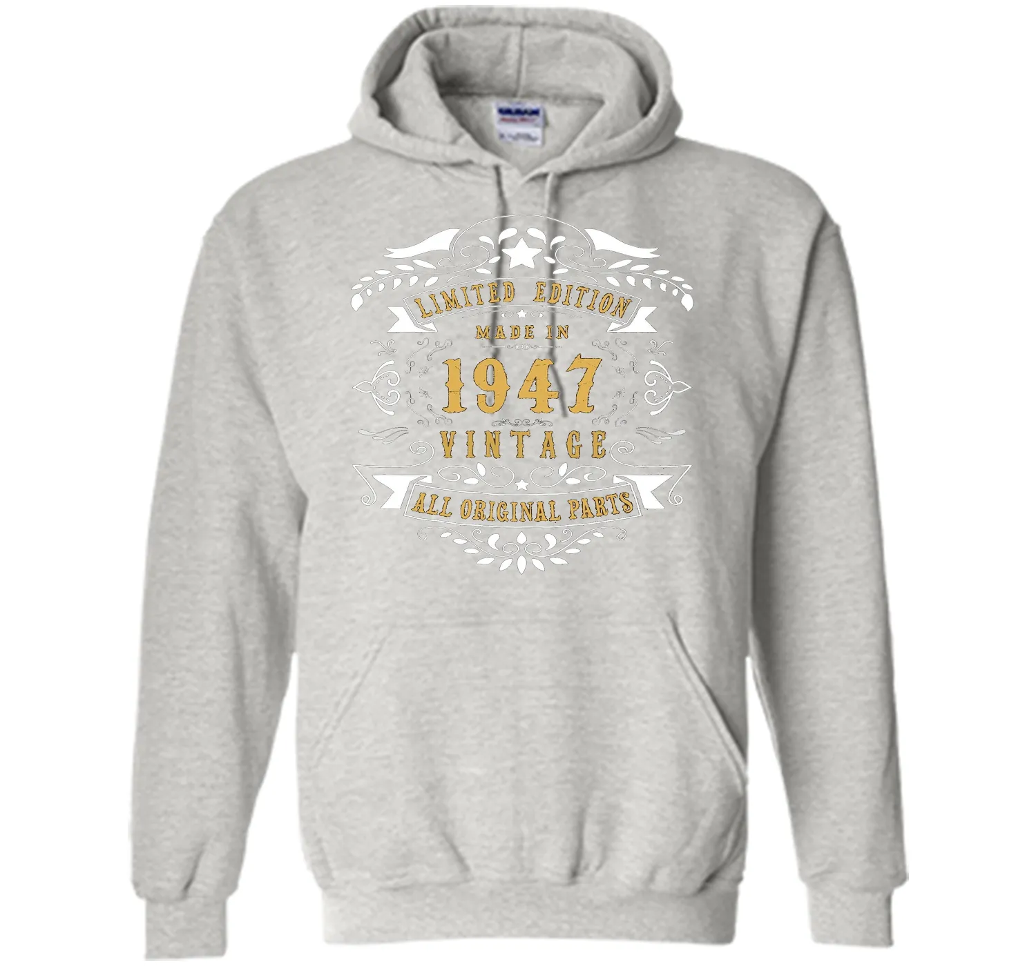 70 years old Made Birth in 1947 70th birthday Gift T-Shirt