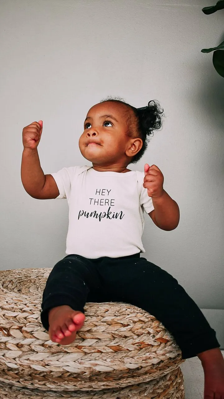 Graphic Bodysuit, Hey There Pumpkin