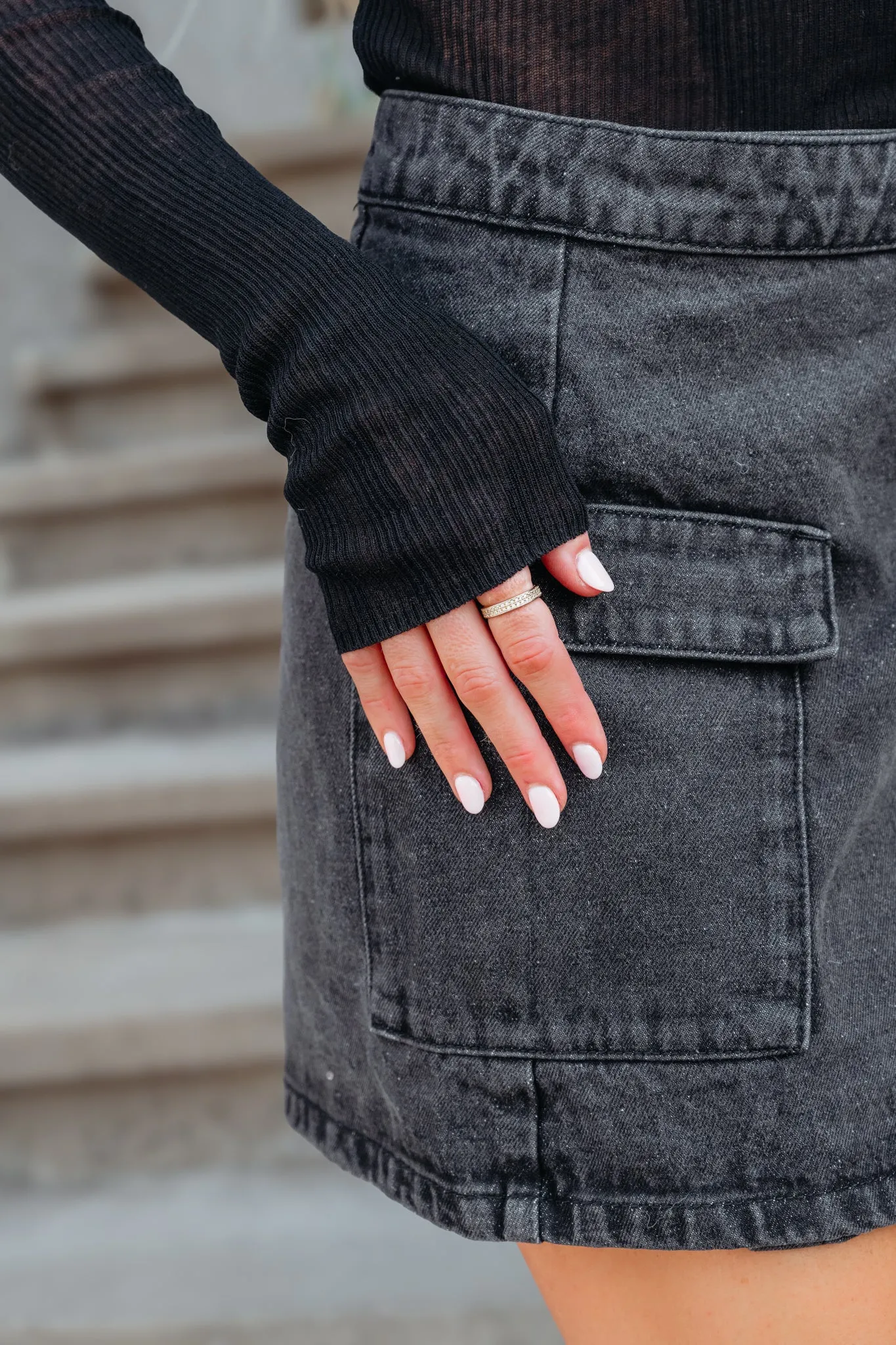Street Style Cargo Mini Skirt - Black