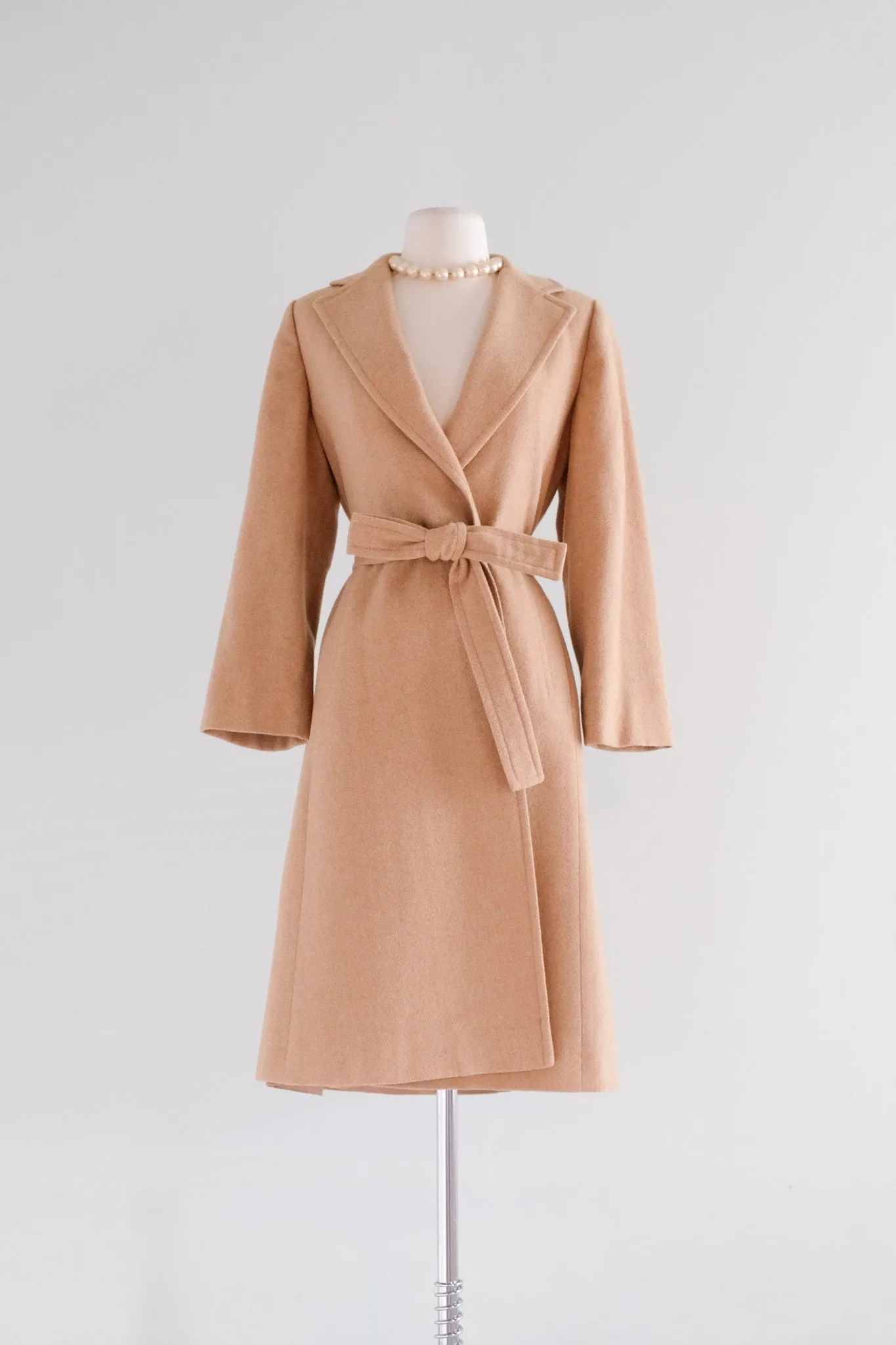 Ultra Chic 1970’s Camel Hair Long Line Coat / Sz M