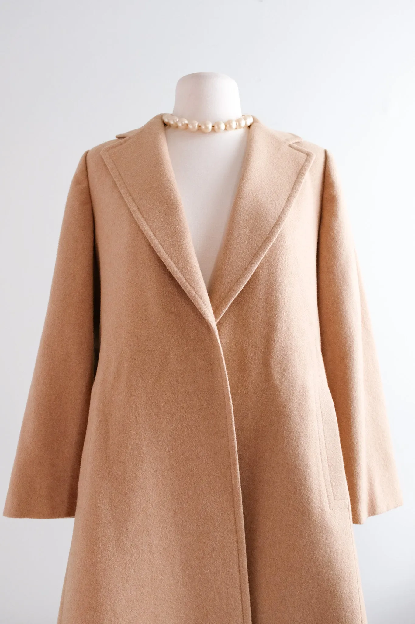 Ultra Chic 1970’s Camel Hair Long Line Coat / Sz M